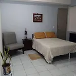 Departamento A/A Pie De Avenida Bonito Y Comodo.